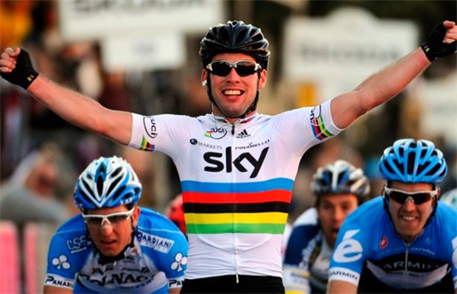 Farrar just prior to launching a profanity-laden tirade upon losing to Cav yet again (Photo: hbvl.be)
